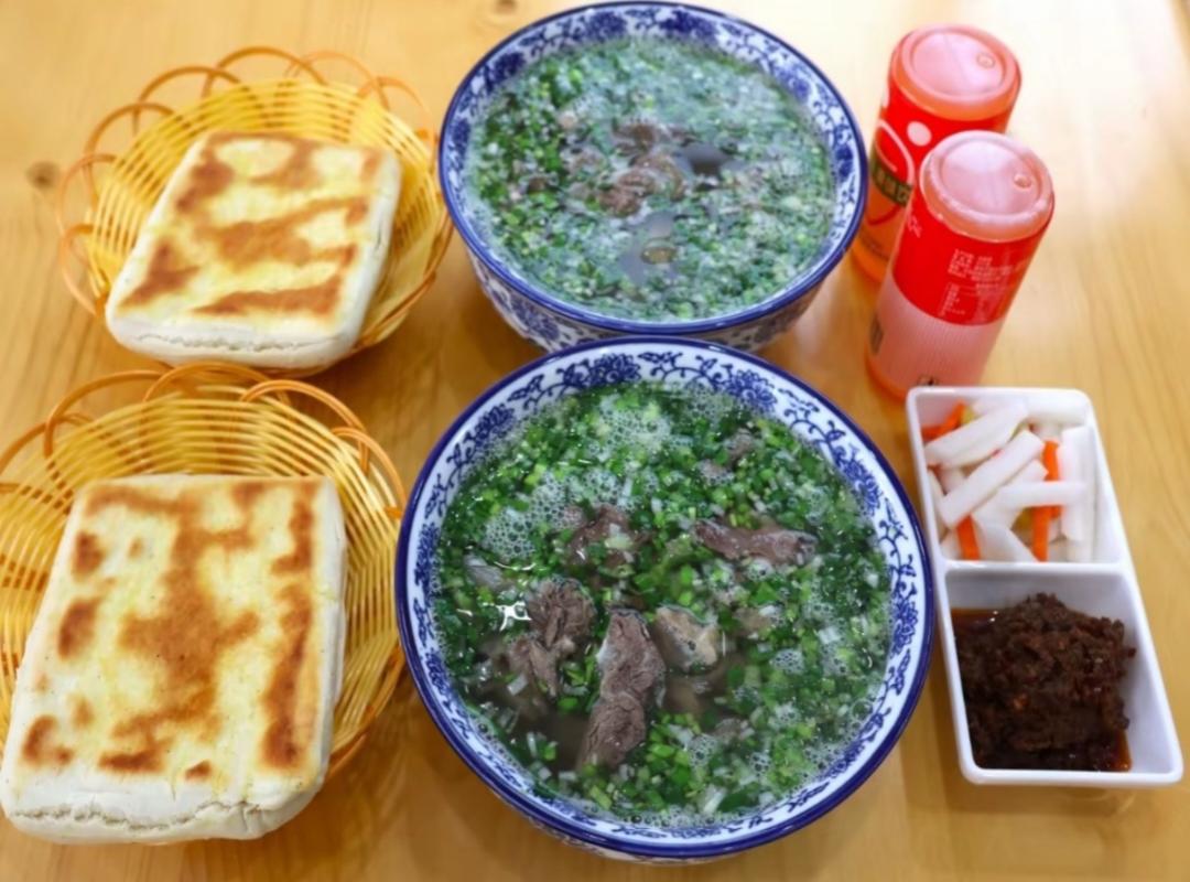 耗牛壮骨汤美食