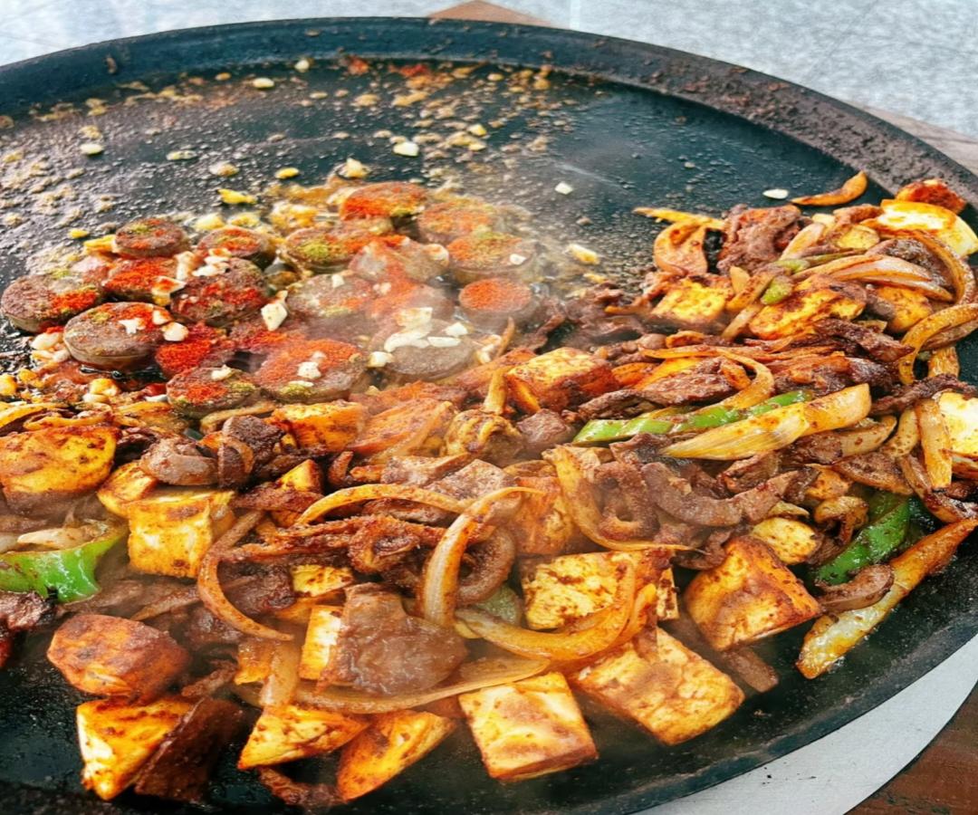 张掖特色美食炒拨拉